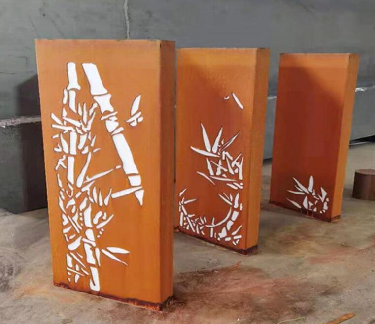 三更罗镇锈钢板灯箱
